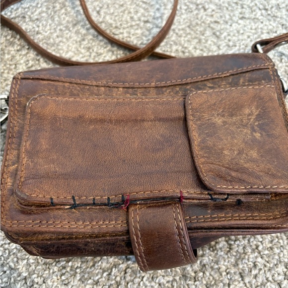 Chic Brown Leather Crossbody Bag - Picture 13 of 13